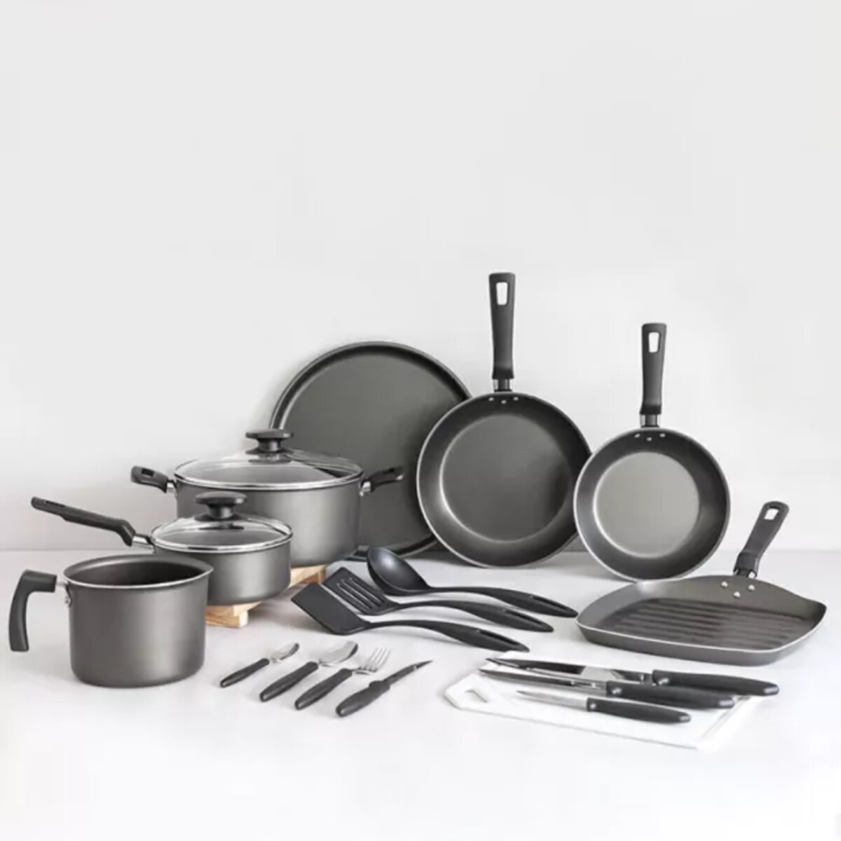 Batería de Cocina Tramontina Loreto 40 piezas-1