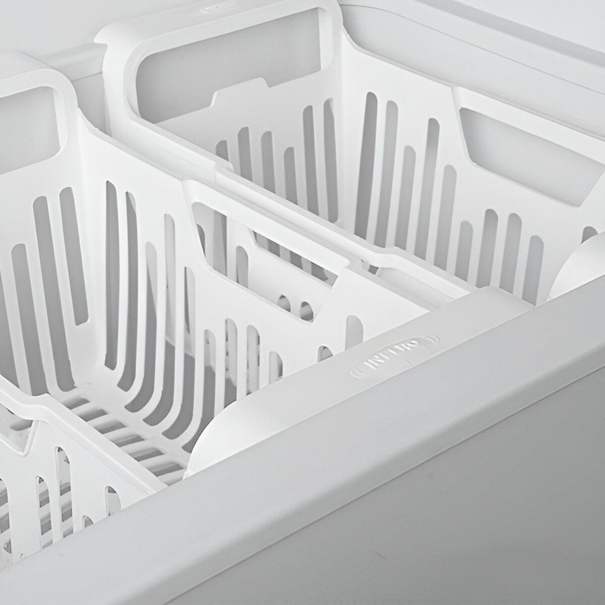 FREEZER INELRO FIH-270 INVERTER 215L-2