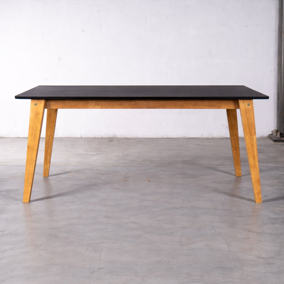Mesa Escandinava 160 cm Miel Tapa/Negro-3